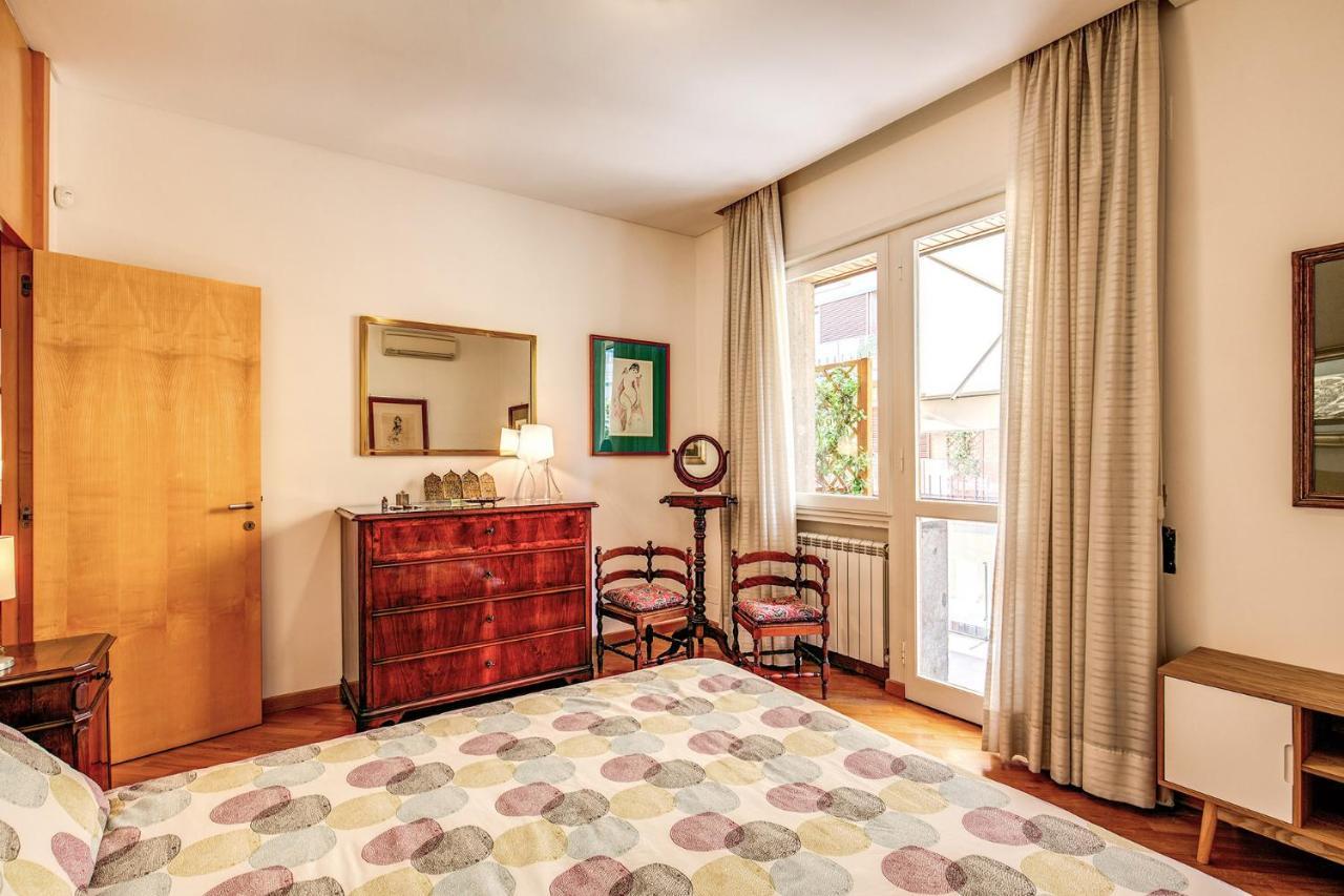 Terrazza Piccolomini: Elegant Apartment Stunning View Over Rome/St Peter'S Dome Exterior foto